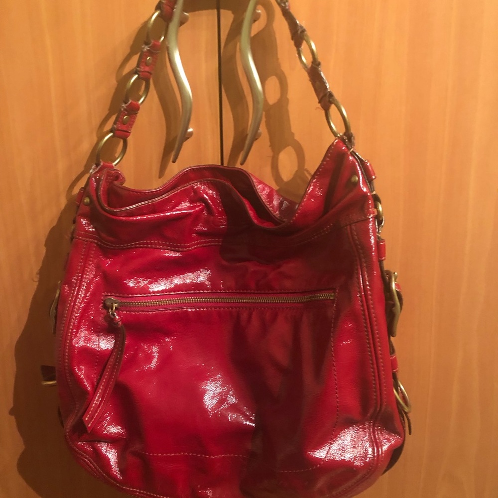 Beautiful Coach red pat leather hobo bag